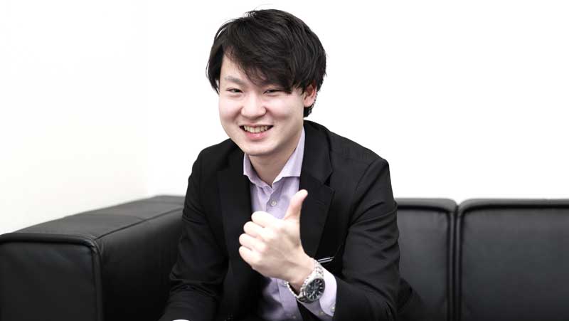 フォーウッド齋木 涼介