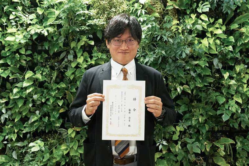 ヤブシタ営業課課長　藤原崇